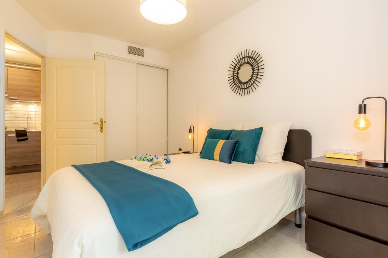 37 M2 With Terrace Near Velodrome Apartment *