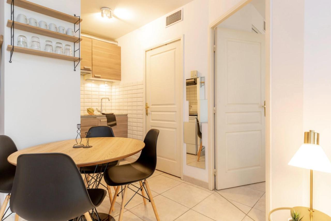 37 M2 With Terrace Near Velodrome * Marseille