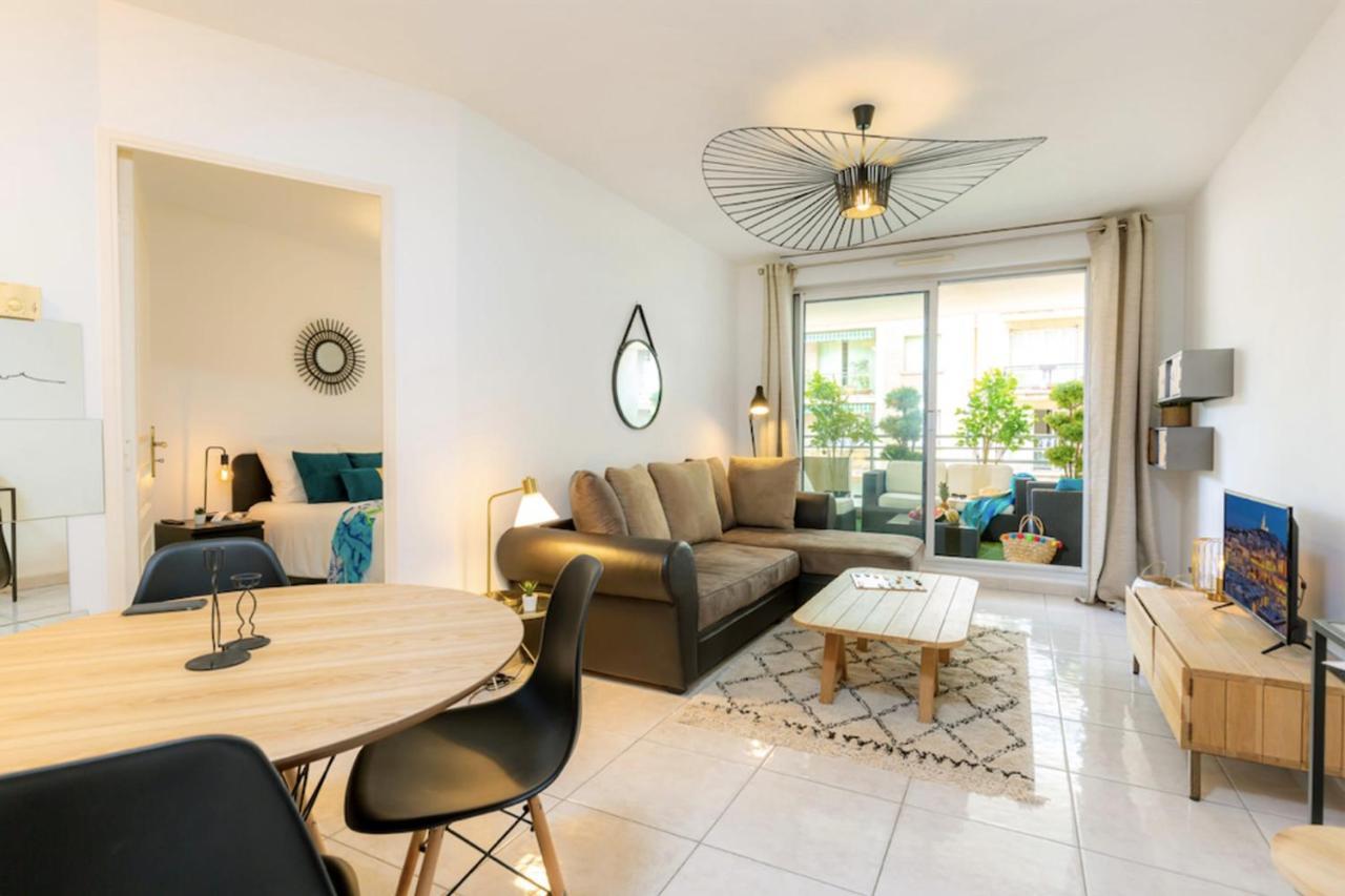 37 M2 With Terrace Near Velodrome Apartment Marseille